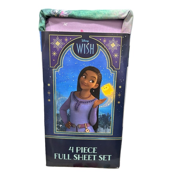 New Disney Microfiber 4 Piece Full Size Sheet Set - Picture 2 of 3